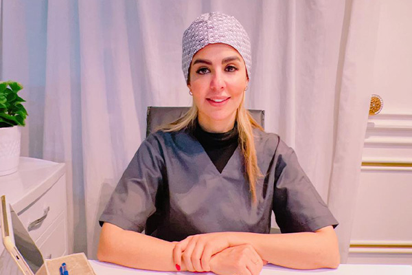 دکتر مائده احمدی دستجردی - فوق تخصص زنان در تهران